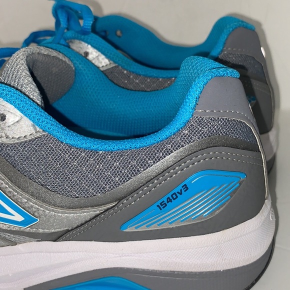 New Balance W1540v3 Blue and Gray Women's - Picture 5 of 11